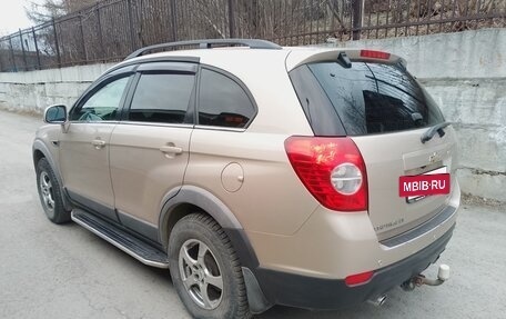 Chevrolet Captiva I, 2012 год, 1 299 990 рублей, 5 фотография