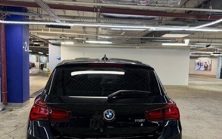 BMW 1 серия, 2019 год, 1 890 000 рублей, 2 фотография