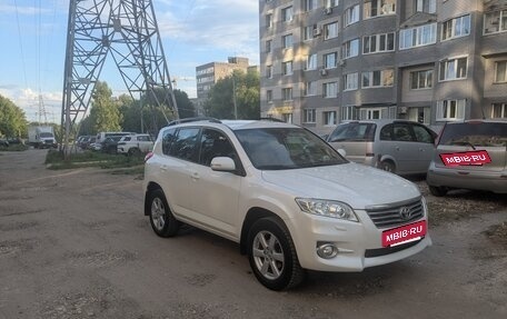 Toyota RAV4, 2010 год, 1 100 000 рублей, 3 фотография