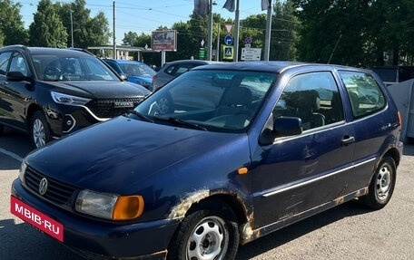Volkswagen Polo III рестайлинг, 1998 год, 99 000 рублей, 3 фотография