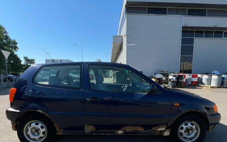 Volkswagen Polo III рестайлинг, 1998 год, 99 000 рублей, 8 фотография