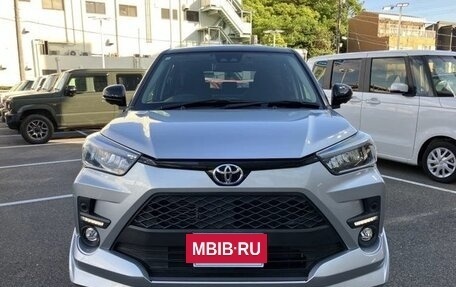 Toyota Raize I, 2022 год, 1 104 000 рублей, 2 фотография