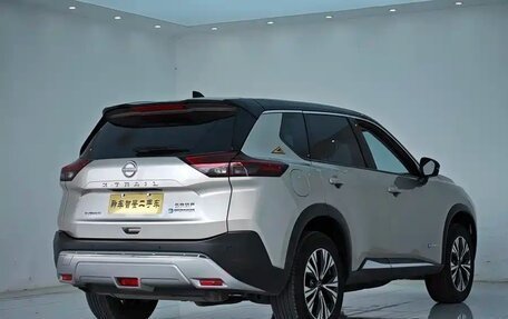 Nissan X-Trail, 2024 год, 4 100 000 рублей, 6 фотография