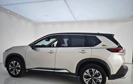 Nissan X-Trail, 2024 год, 4 100 000 рублей, 10 фотография
