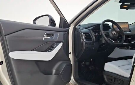 Nissan X-Trail, 2024 год, 4 100 000 рублей, 14 фотография