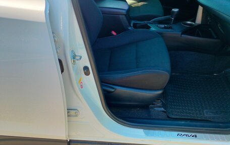 Toyota RAV4, 2013 год, 1 450 000 рублей, 5 фотография