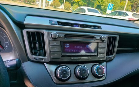 Toyota RAV4, 2013 год, 1 450 000 рублей, 13 фотография