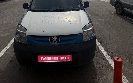 Peugeot Partner II рестайлинг 2, 2010 год, 180 000 рублей, 3 фотография