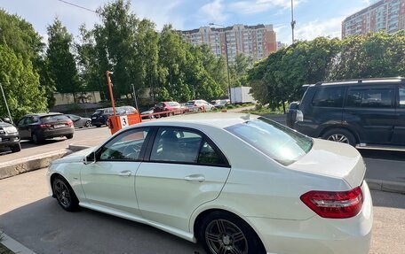 Mercedes-Benz E-Класс, 2012 год, 1 790 000 рублей, 2 фотография