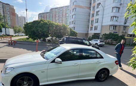 Mercedes-Benz E-Класс, 2012 год, 1 790 000 рублей, 3 фотография