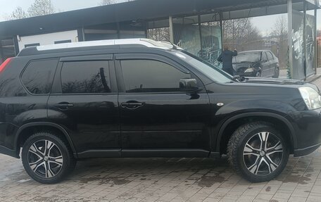 Nissan X-Trail, 2010 год, 950 000 рублей, 2 фотография
