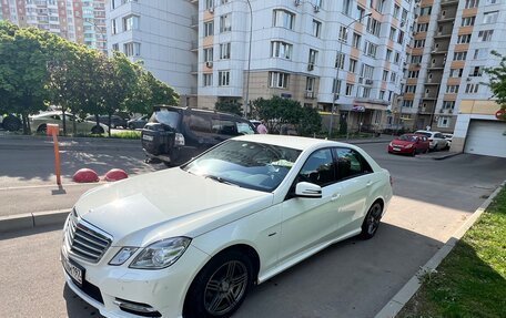 Mercedes-Benz E-Класс, 2012 год, 1 790 000 рублей, 4 фотография