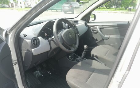 Renault Duster I рестайлинг, 2017 год, 1 300 000 рублей, 34 фотография