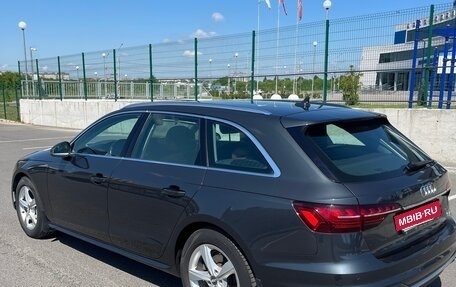 Audi A4, 2019 год, 3 460 000 рублей, 6 фотография