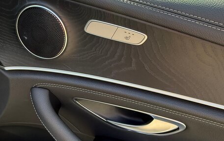 Mercedes-Benz E-Класс, 2019 год, 3 843 000 рублей, 21 фотография