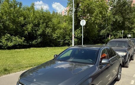 Mercedes-Benz E-Класс, 2019 год, 3 843 000 рублей, 30 фотография