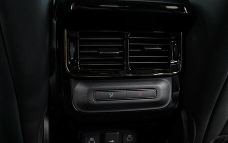 Land Rover Range Rover Evoque II, 2024 год, 5 450 000 рублей, 12 фотография