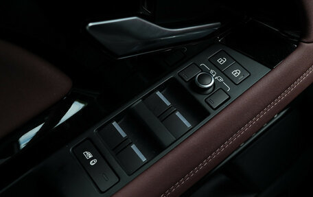 Land Rover Range Rover Evoque II, 2024 год, 5 450 000 рублей, 31 фотография