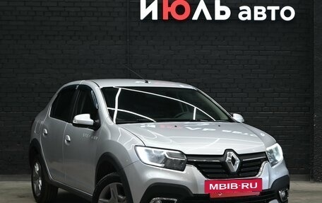Renault Logan II, 2020 год, 900 000 рублей, 3 фотография