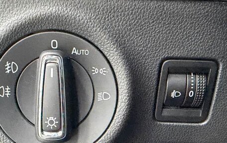 Skoda Karoq I, 2022 год, 2 200 000 рублей, 10 фотография