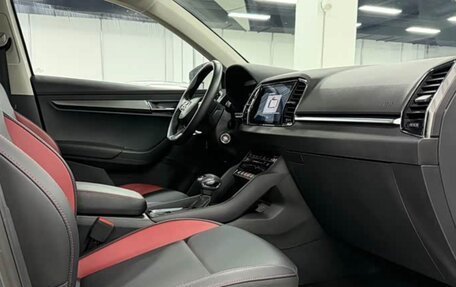 Skoda Karoq I, 2022 год, 2 200 000 рублей, 15 фотография