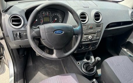 Ford Fusion I, 2006 год, 369 000 рублей, 10 фотография