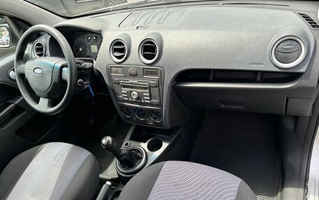 Ford Fusion I, 2006 год, 369 000 рублей, 20 фотография