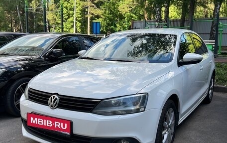 Volkswagen Jetta VI, 2012 год, 1 100 000 рублей, 1 фотография