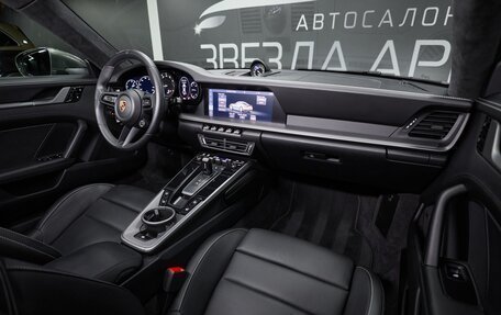 Porsche 911, 2019 год, 15 900 000 рублей, 21 фотография
