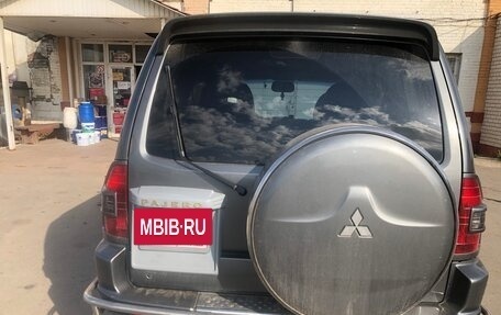 Mitsubishi Pajero III рестайлинг, 2003 год, 650 000 рублей, 2 фотография