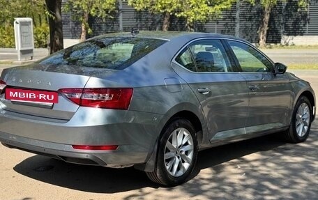 Skoda Superb III рестайлинг, 2020 год, 1 830 000 рублей, 4 фотография
