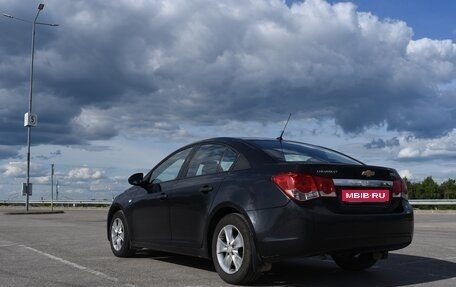 Chevrolet Cruze II, 2012 год, 800 000 рублей, 4 фотография