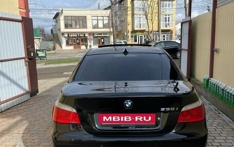 BMW 5 серия, 2008 год, 1 135 000 рублей, 3 фотография