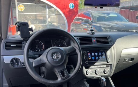 Volkswagen Jetta VI, 2012 год, 1 100 000 рублей, 16 фотография
