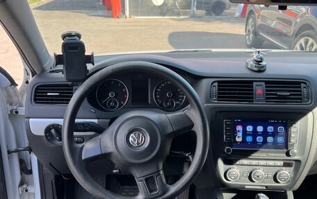 Volkswagen Jetta VI, 2012 год, 1 100 000 рублей, 17 фотография