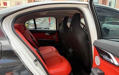 BMW 1 серия, 2022 год, 1 770 000 рублей, 14 фотография
