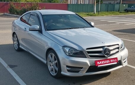 Mercedes-Benz C-Класс, 2013 год, 1 800 000 рублей, 2 фотография