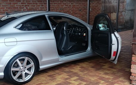Mercedes-Benz C-Класс, 2013 год, 1 800 000 рублей, 21 фотография