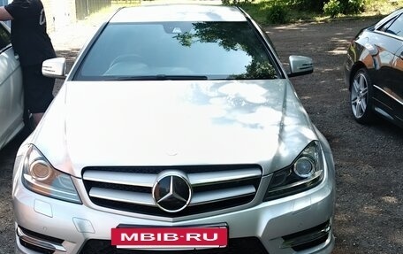 Mercedes-Benz C-Класс, 2013 год, 1 800 000 рублей, 14 фотография