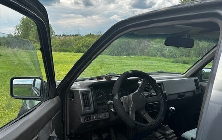 Nissan Terrano II рестайлинг, 1991 год, 370 000 рублей, 6 фотография