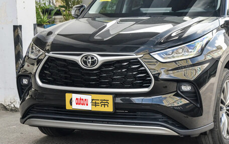 Toyota Highlander, 2026 год, 5 300 000 рублей, 4 фотография