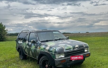 Nissan Terrano II рестайлинг, 1991 год, 370 000 рублей, 5 фотография