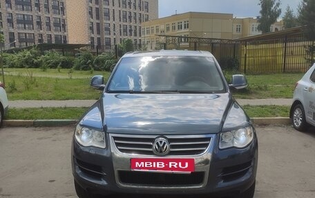 Volkswagen Touareg III, 2008 год, 1 000 050 рублей, 2 фотография