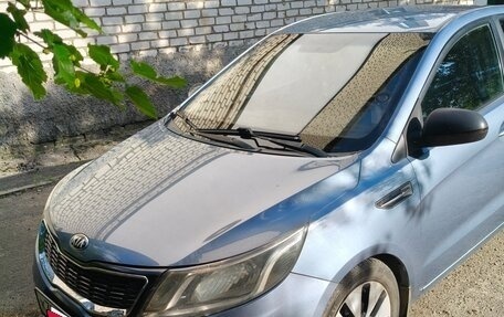KIA Rio III рестайлинг, 2013 год, 850 000 рублей, 1 фотография