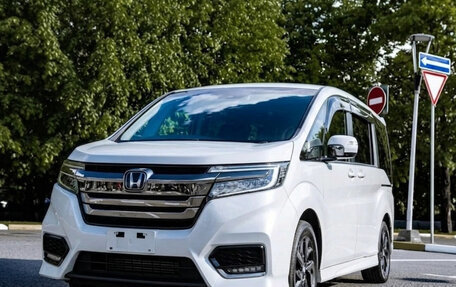 Honda Stepwgn IV, 2021 год, 1 970 000 рублей, 1 фотография