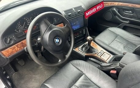 BMW 5 серия, 1997 год, 569 000 рублей, 1 фотография
