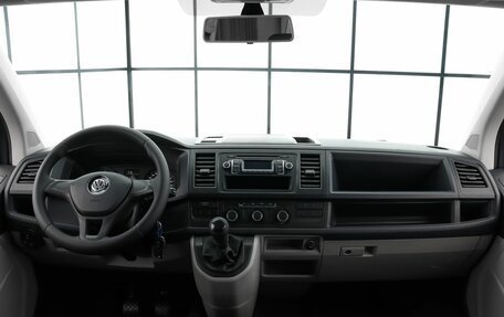 Volkswagen Caravelle T6 рестайлинг, 2019 год, 2 749 000 рублей, 13 фотография