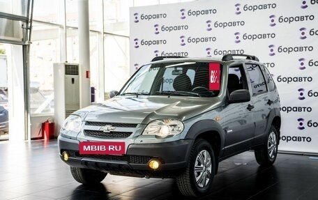 Chevrolet Niva I рестайлинг, 2011 год, 470 000 рублей, 2 фотография