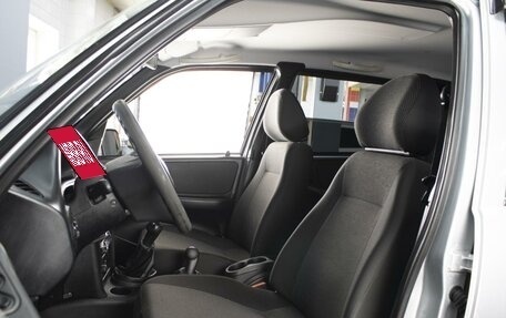 Chevrolet Niva I рестайлинг, 2010 год, 480 000 рублей, 8 фотография