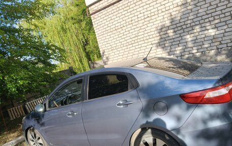 KIA Rio III рестайлинг, 2013 год, 850 000 рублей, 2 фотография